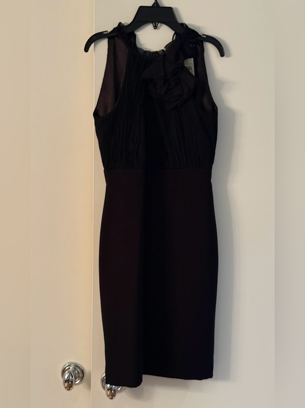 New With Tags Ann Taylor Elegant Black Sleeveless Pleated Bodice Sheath Dress 0